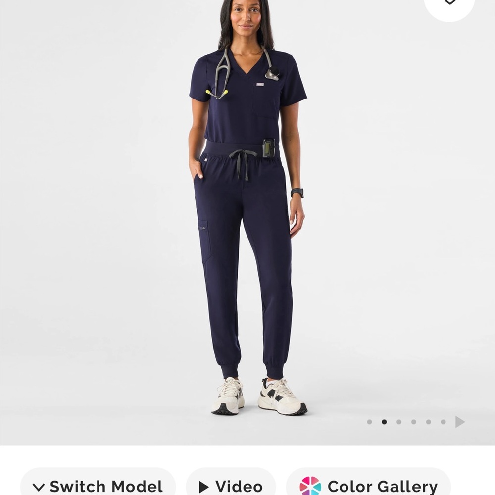 Figs Women's Navy Drawstring Jogger Scrub Pants and Top
